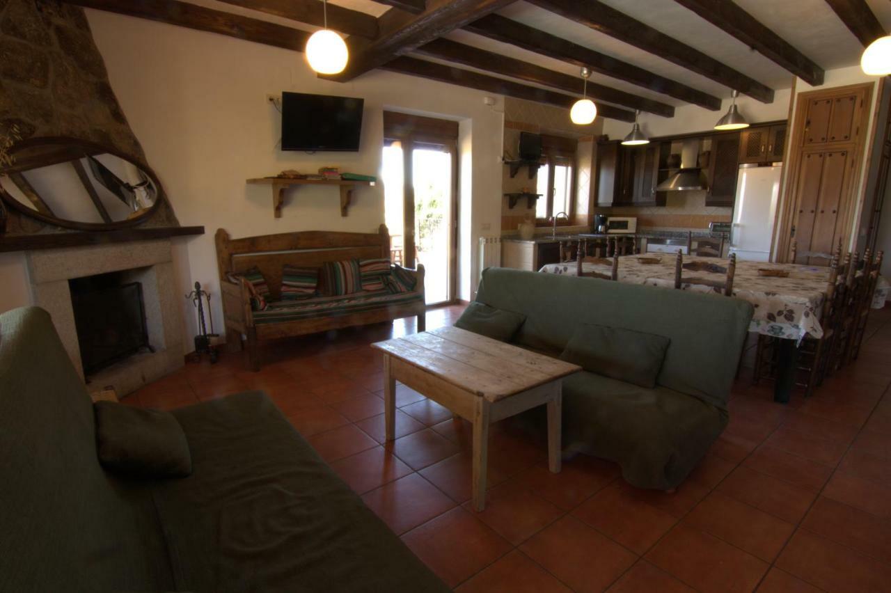 Casas Rurales Lalo Y Chelo Ла-Альдеуэла Экстерьер фото